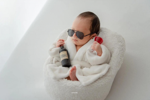 新乡孕妇肚脐眼突出来